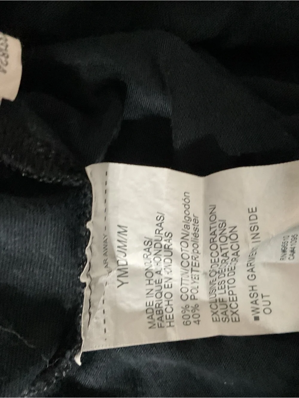 Under Armour Boys Black Tee with Blue Logo size M